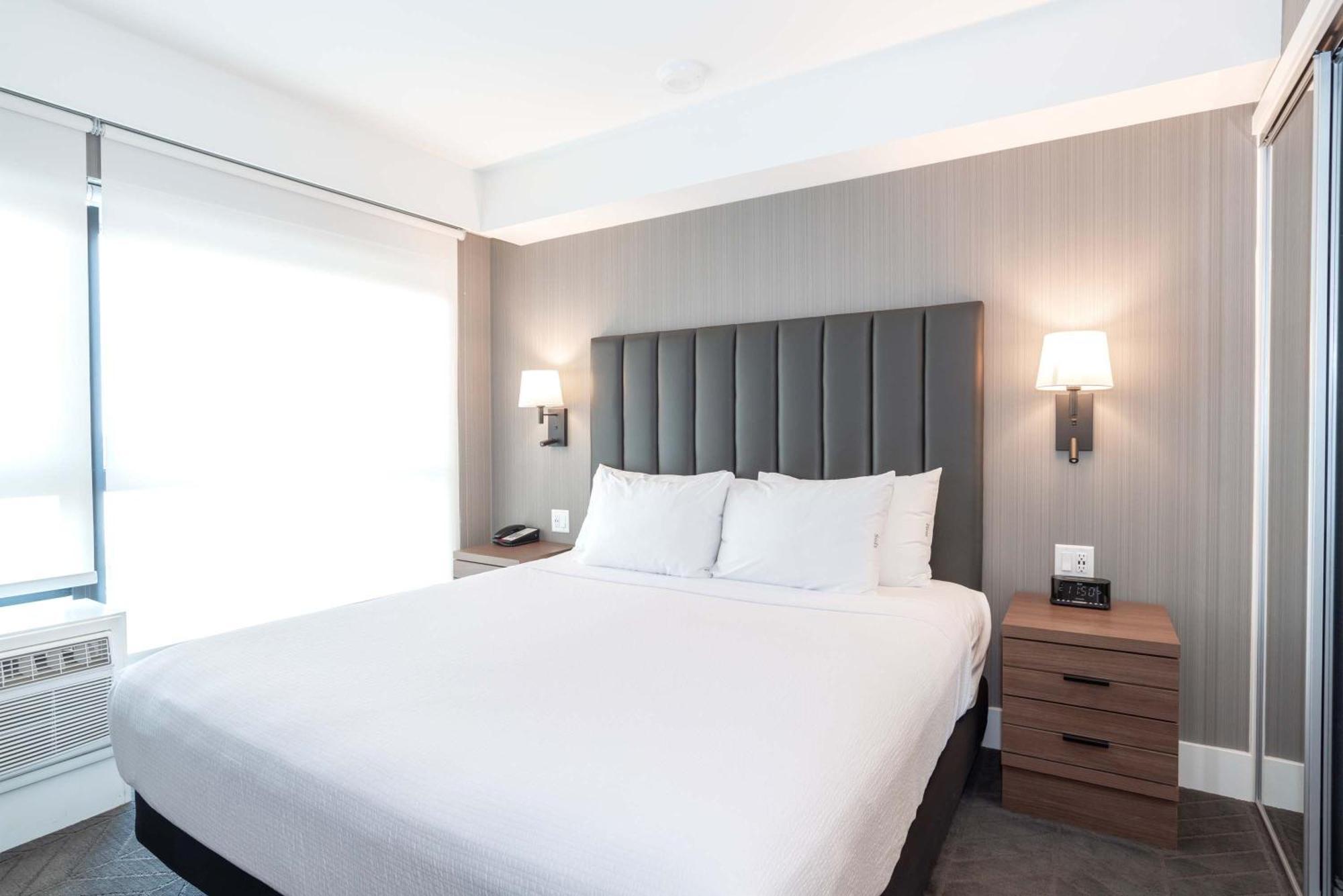 Sandman Signature Saskatoon South Hotel Dış mekan fotoğraf