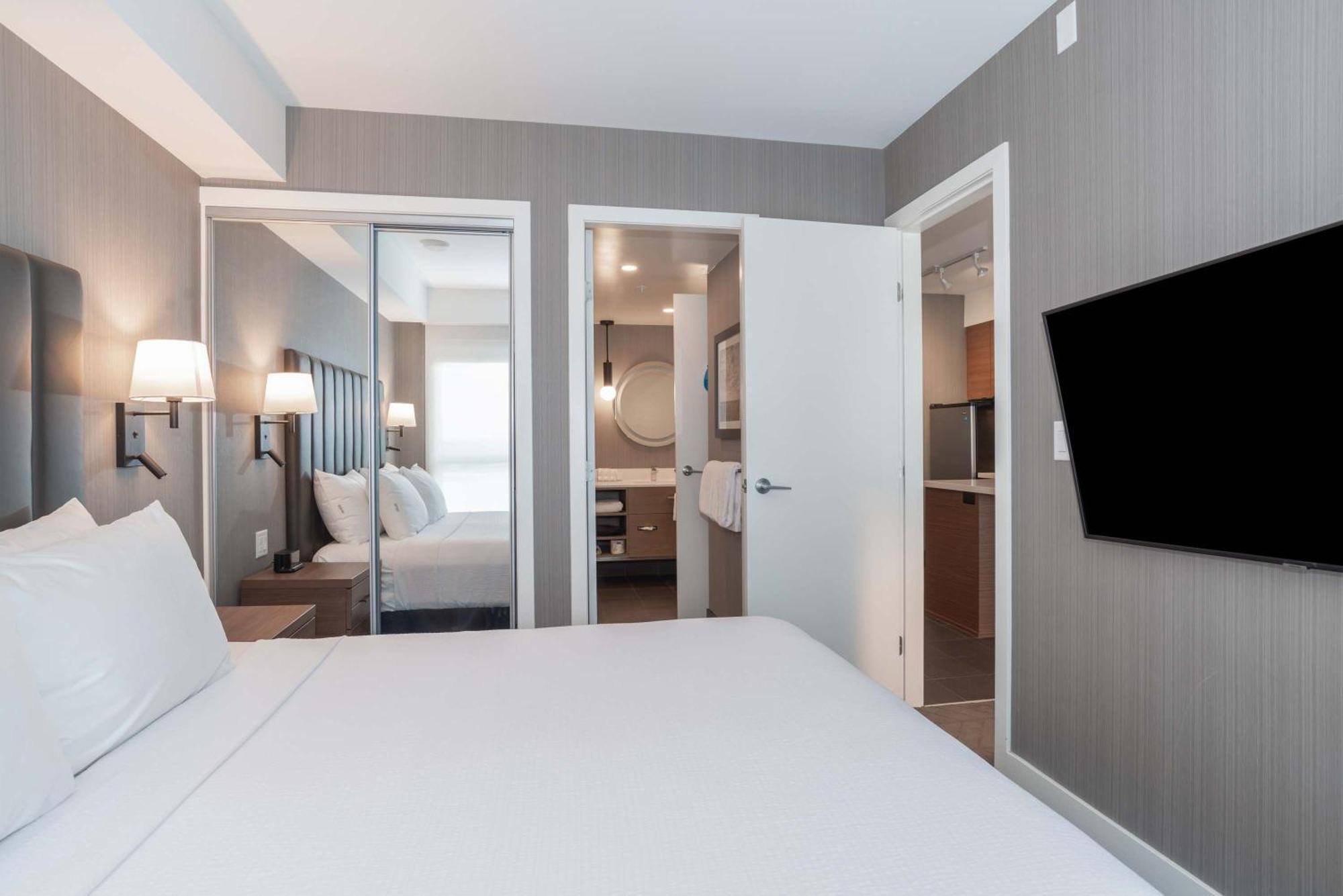 Sandman Signature Saskatoon South Hotel Dış mekan fotoğraf