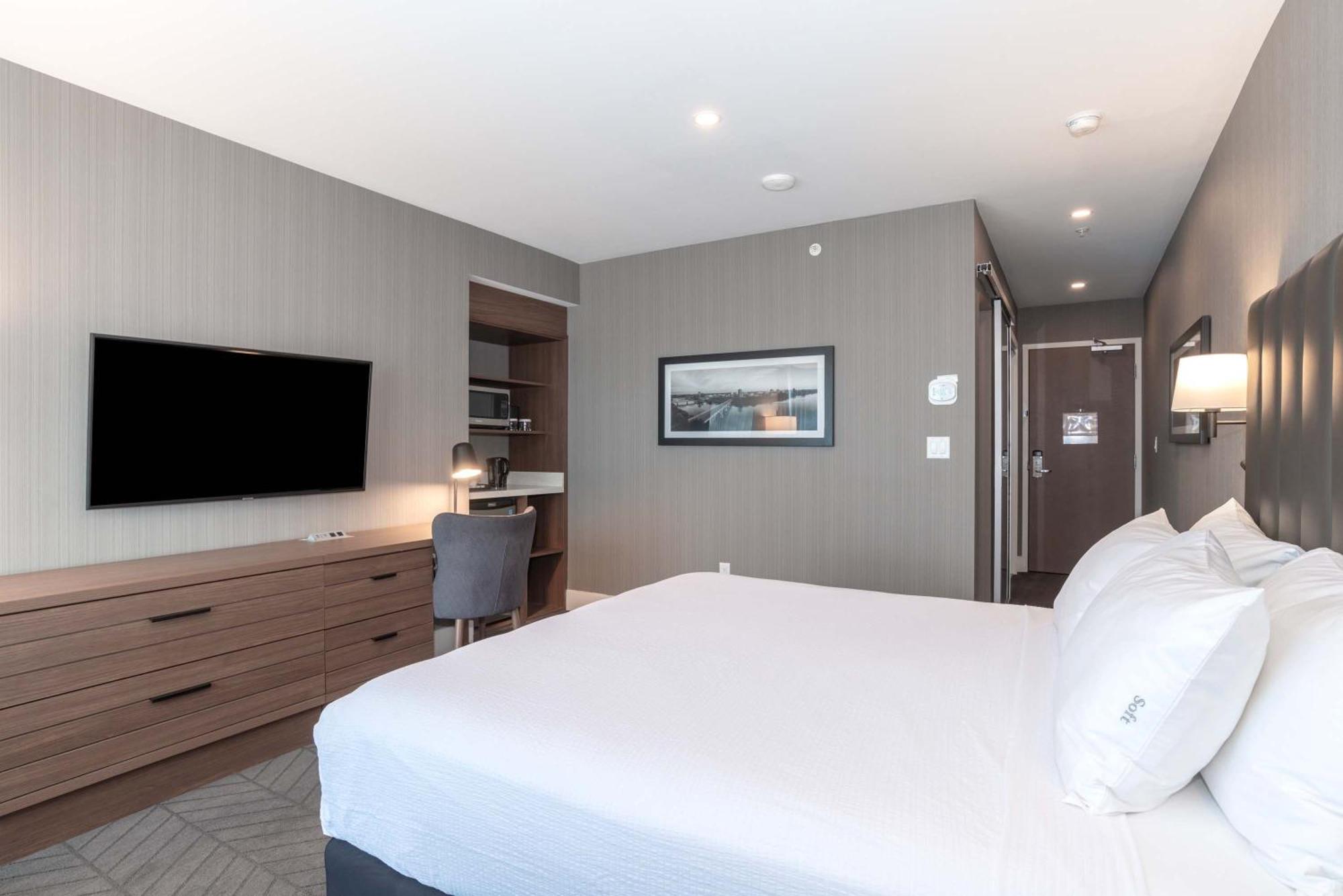Sandman Signature Saskatoon South Hotel Dış mekan fotoğraf